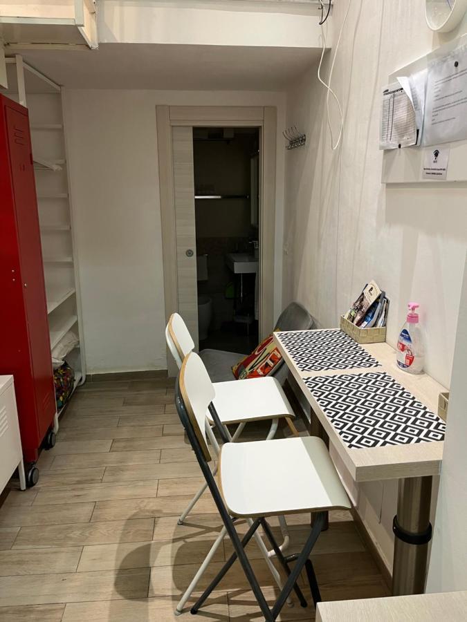 La Casina Di Lia In Via Dei Tribunali Неаполь Екстер'єр фото